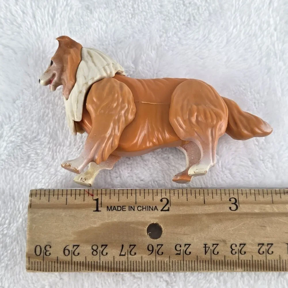 Vintage 1970s Fisher Price Dollhouse Mom Dad Collie Dog Hong Kong Lot